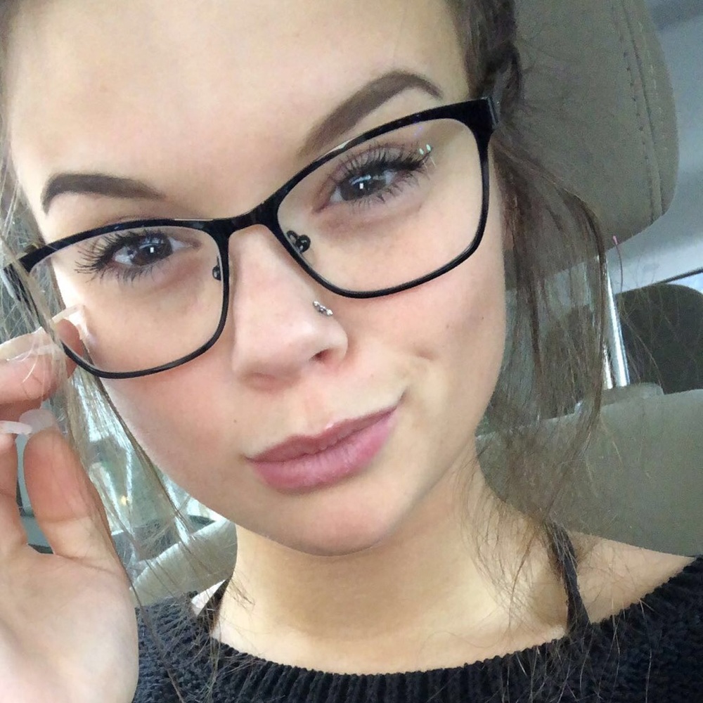 Meet your Posher, Taylor